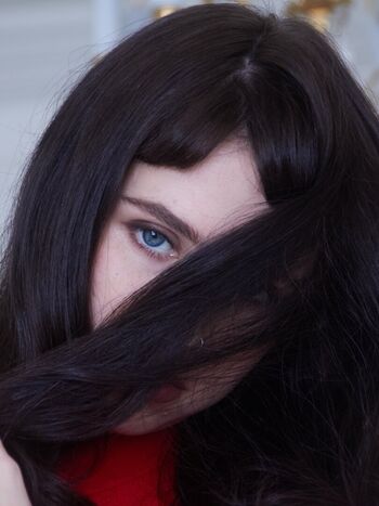 Full leaked Clairo private onlyfans photo