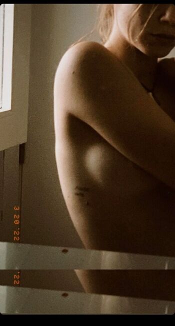 Full leaked Clara galle page private onlyfans photo