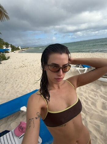 Full leaked Clara mcgregor private onlyfans photo