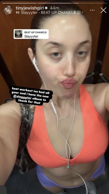 Full leaked Clara perlmutter private onlyfans photo