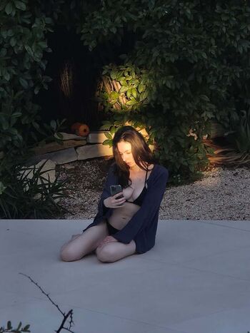 Full leaked Clara runaway page private onlyfans photo
