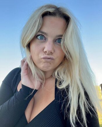 Full leaked Claraaa s page private onlyfans photo