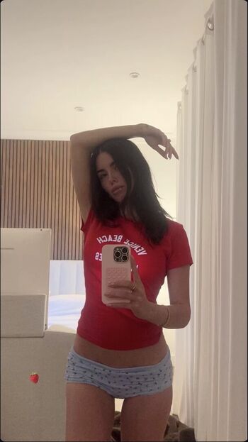 Full leaked Clarissa bea page private onlyfans photo