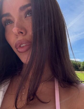 Full leaked Clarissa bea private onlyfans photo