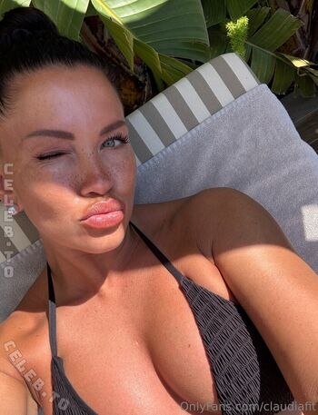 Full leaked Claudiafit private onlyfans photo