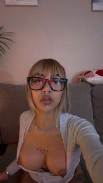 Full leaked Clementinexoxo private onlyfans photo