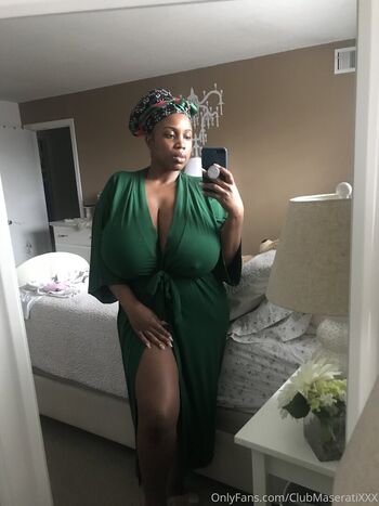 Full leaked Clubmaseratixxx private onlyfans photo