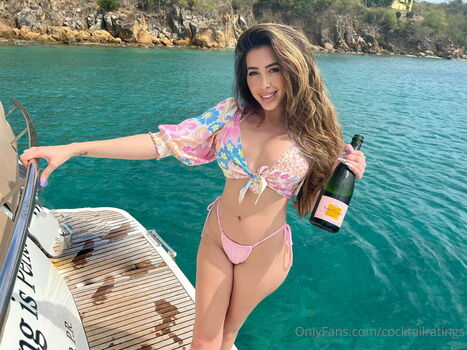 Full leaked Cocktailratings page private onlyfans photo