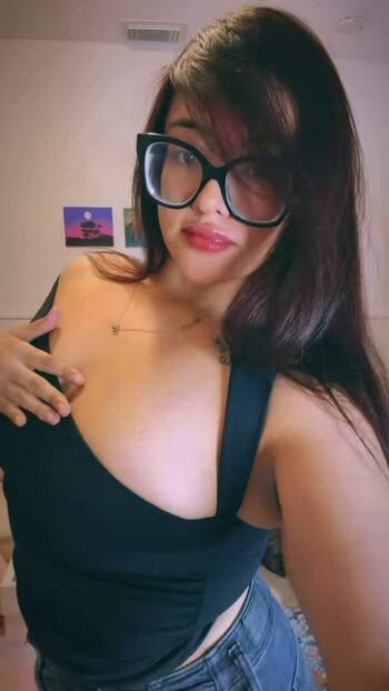 Full leaked Cocojasmine private onlyfans photo