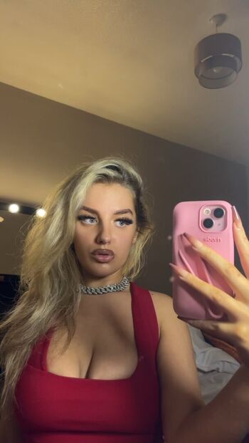 Full leaked Cocotheslvtxx private onlyfans photo
