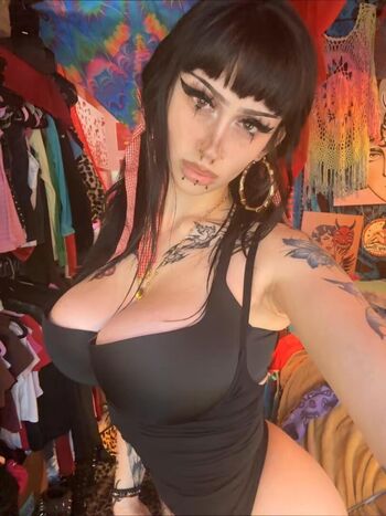 Full leaked Codeinecassidy private onlyfans photo