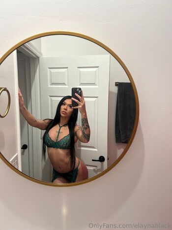 Cora Jade