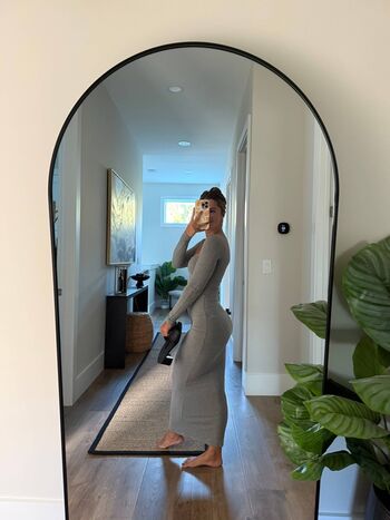 Full leaked Corina private onlyfans photo
