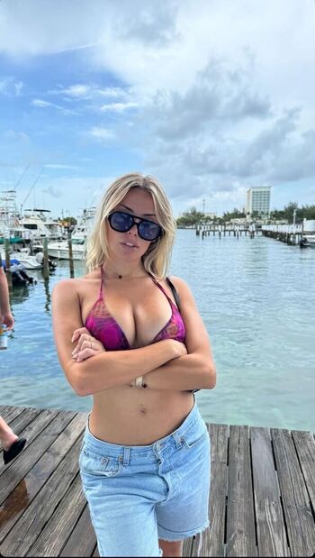 Full leaked Corinna kopf page private onlyfans photo