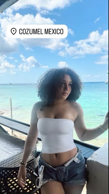 Full leaked Corinne joy private onlyfans photo