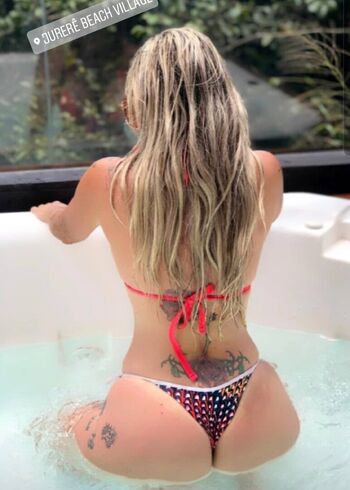 Full leaked Coroas gostosa private onlyfans photo