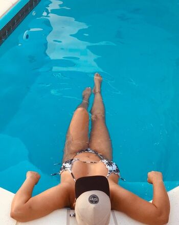 Full leaked Correbonfim private onlyfans photo