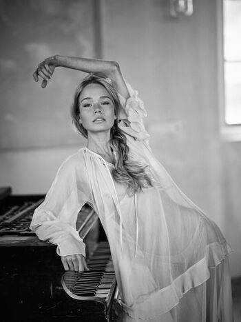 Full leaked Cosima beil private onlyfans photo