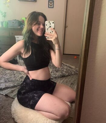 Full leaked Cosmicslxt private onlyfans photo