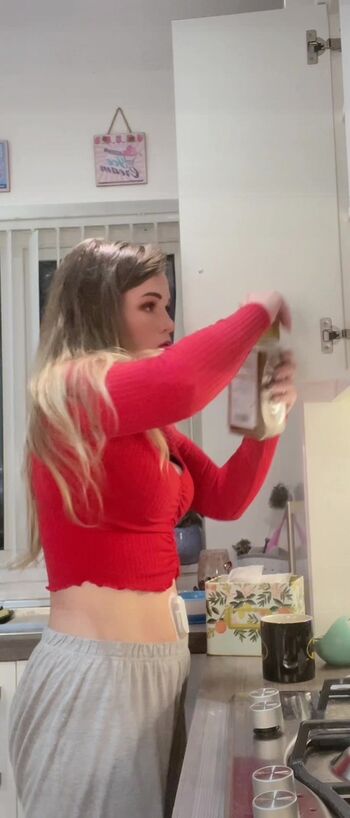Full leaked Courtney pose page private onlyfans photo