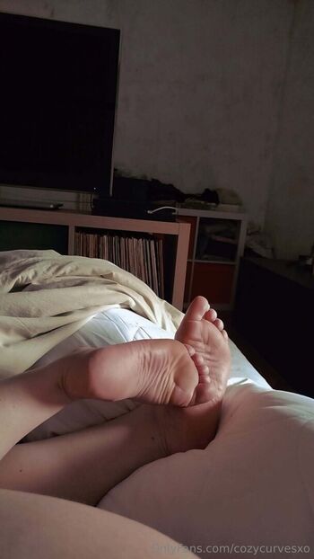 cozycurvesxo