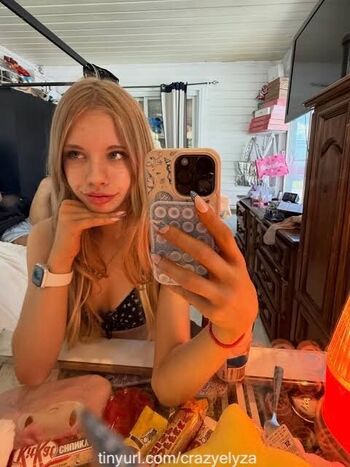 Full leaked Crazy elyza private onlyfans photo