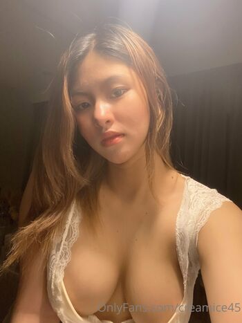 Full leaked Cream melody private onlyfans photo
