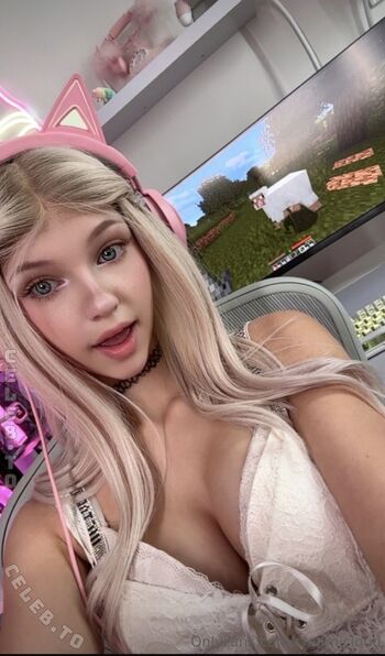 Full leaked Creamicloud private onlyfans photo