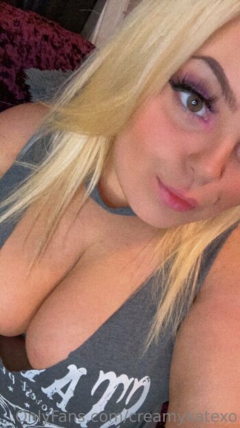 Full leaked Creamykatexo private onlyfans photo