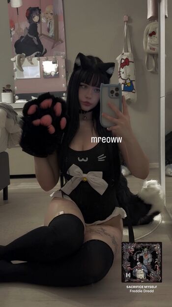 Full leaked Cringycatgirl private onlyfans photo