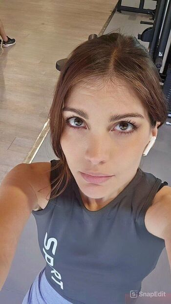 Full leaked Cristinini private onlyfans photo