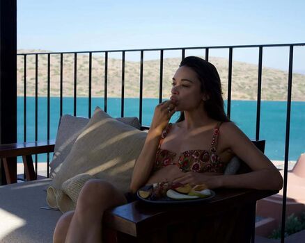 Full leaked Crystal reed page private onlyfans photo