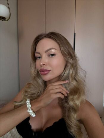Full leaked Crystallandysh page private onlyfans photo