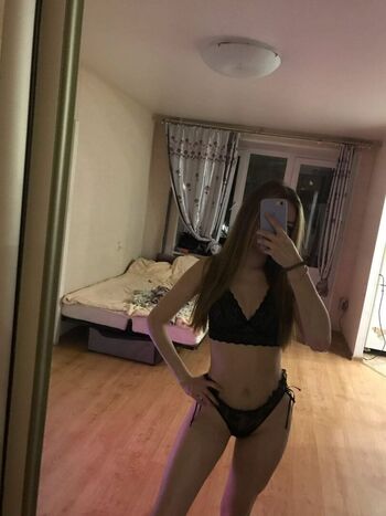 Full leaked Crystallandysh page private onlyfans photo