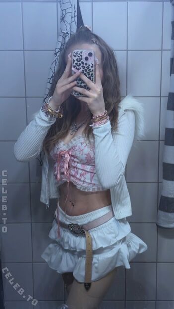 Full leaked Crystalmarykitty page private onlyfans photo