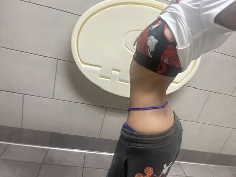 Full leaked Crystalsnpurge private onlyfans photo