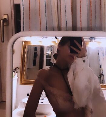 Full leaked Csermely zita private onlyfans photo