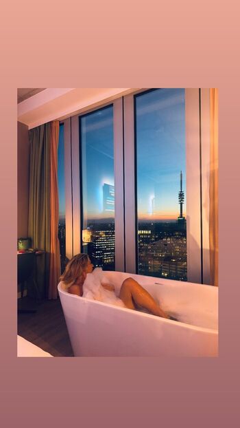 Full leaked Cuddle puddle private onlyfans photo