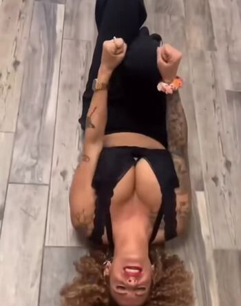 Full leaked Curliiiiiie private onlyfans photo