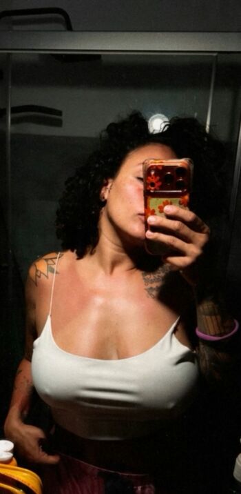 Full leaked Curliiiiiie private onlyfans photo