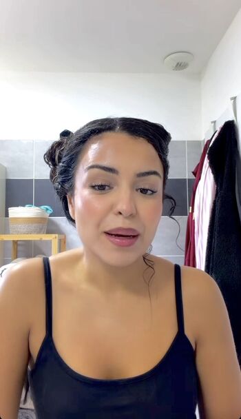 Full leaked Curlykams private onlyfans photo