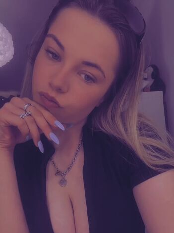 Full leaked Cutecandyxls private onlyfans photo
