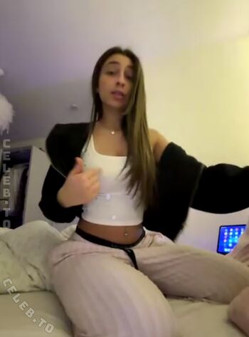 Full leaked Cutejuliaa private onlyfans photo