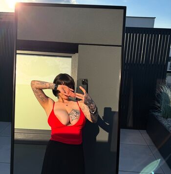 Full leaked Cutejuliavictoria private onlyfans photo