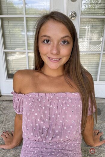 Full leaked Cutemira private onlyfans photo