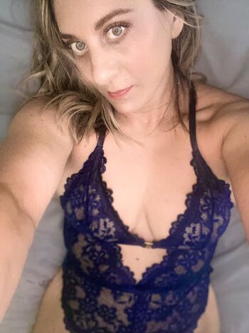 Cutesexymom