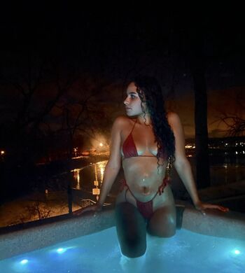 Full leaked Cxrilynne page private onlyfans photo