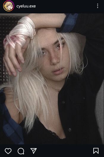 Full leaked Cyeluu private onlyfans photo