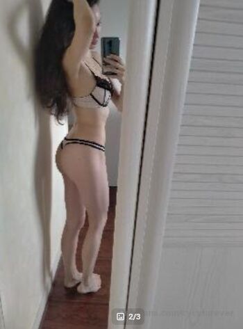Full leaked Cylene hallawell private onlyfans photo