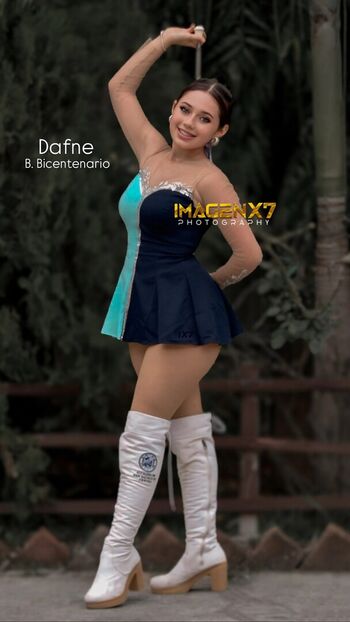 Full leaked Dafnealvaradooficial private onlyfans photo